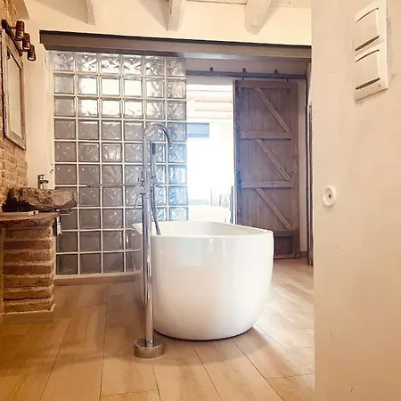 El Nido: Casita De Ensueno *